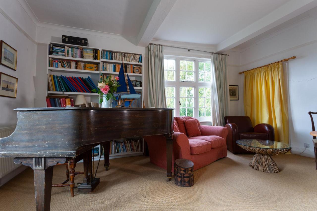 Pounce Hall -Stunning Historic Home In Rural Essex Saffron Walden Εξωτερικό φωτογραφία